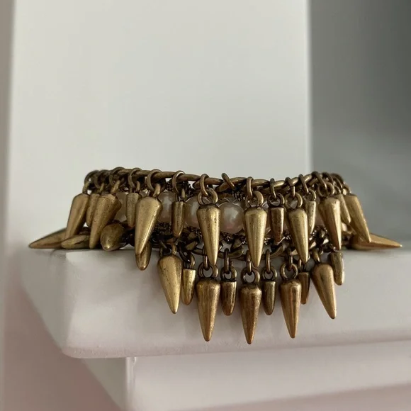 Stella and Dot faux Pearl, spike, snap close bracelet with box - Picture 2 of 7